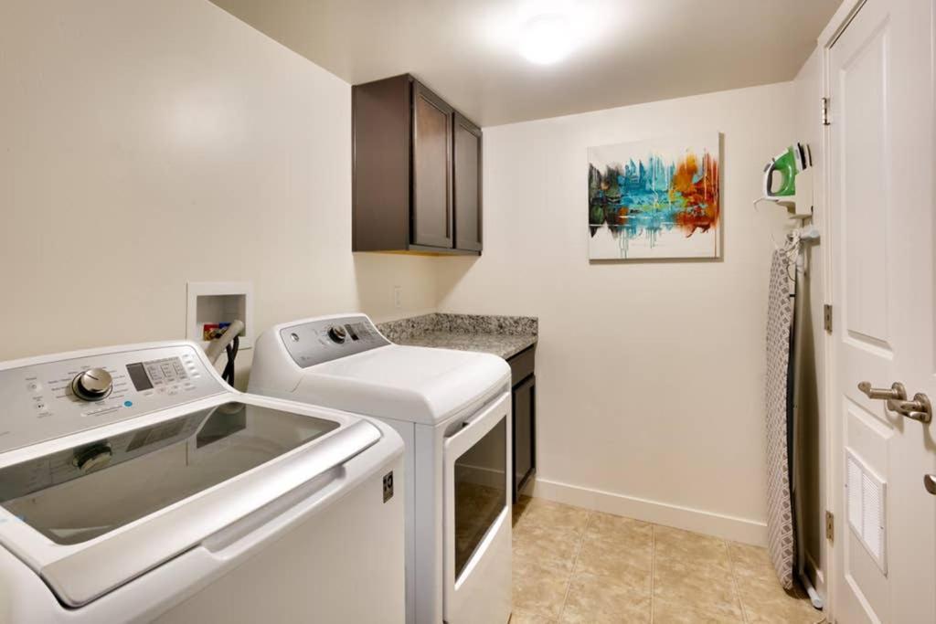 5K Top Floor Redcliff Condo, Pool & Hot Tub Moab Eksteriør billede